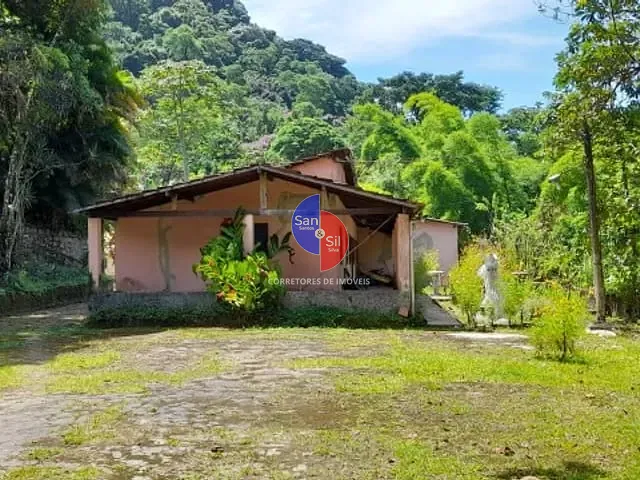 Chácara com 566000m² 3 quartos e 2 banheiros, à venda, no bairro Monte Oliveti em Guapimirim
