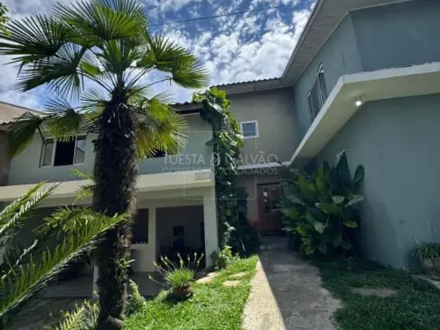 Sítio com 3m² 4 quartos e 2 banheiros, à venda, no bairro Colônia Murici em São José Dos Pinhais