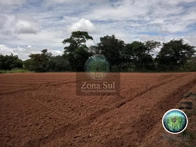 Sítio com 19000m², à venda, no bairro Bairro Limal em Piedade