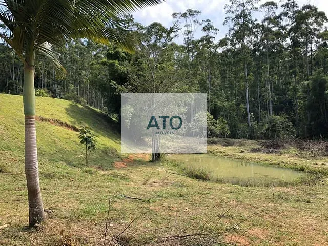 Terreno com 67000m², à venda, no bairro Estrada Geral do Moura em Canelinha