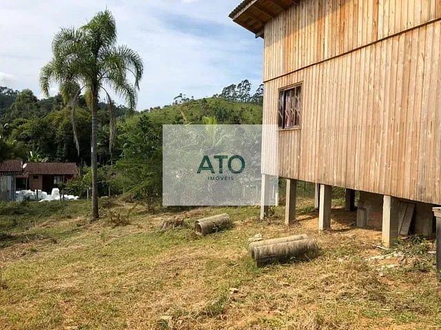 Terreno com 67000m², à venda, no bairro Estrada Geral do Moura em Canelinha