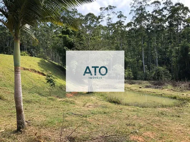 Terreno com 67000m², à venda, no bairro Estrada Geral do Moura em Canelinha