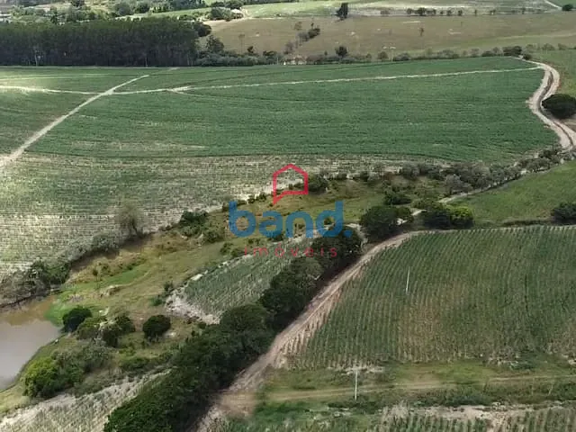 Sítio com 454540m², à venda, no bairro Registro em Porto Feliz