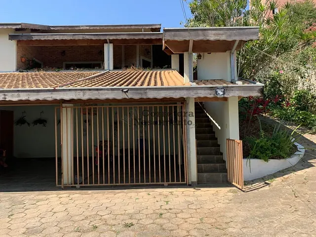 Sítio com 8600m², à venda, no bairro Parque Santo Antônio em Jacareí