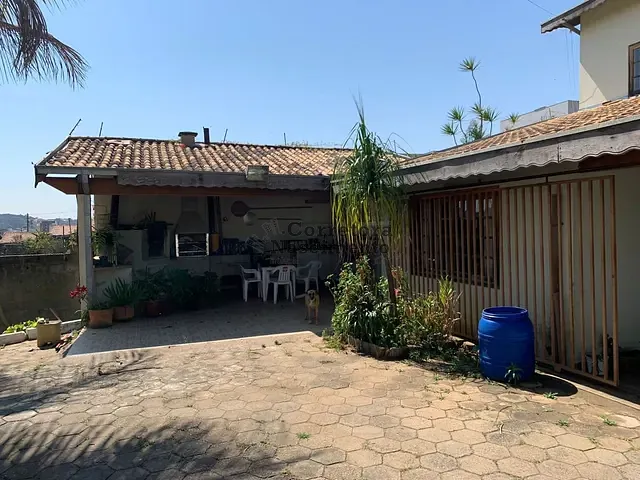 Sítio com 8600m², à venda, no bairro Parque Santo Antônio em Jacareí