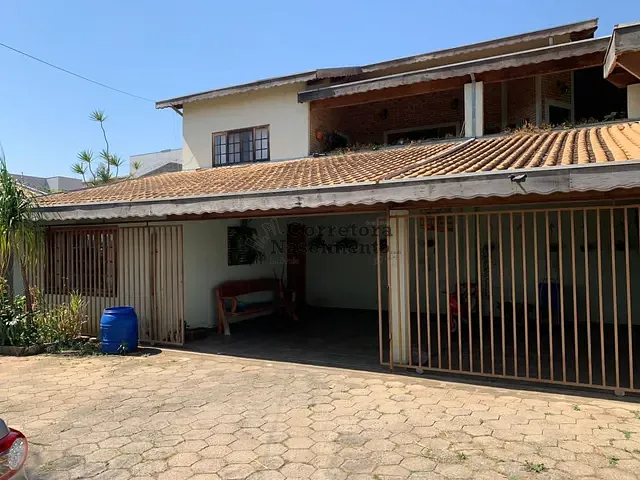 Sítio com 8600m², à venda, no bairro Parque Santo Antônio em Jacareí
