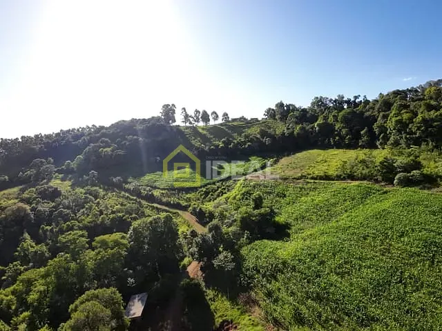 Sítio com 282000m² 2 quartos e 1 banheiro, à venda, no bairro Interior em Ipumirim