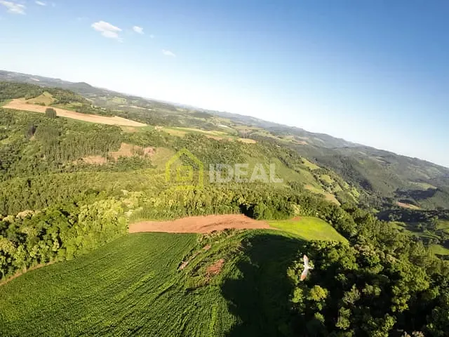 Sítio com 282000m² 2 quartos e 1 banheiro, à venda, no bairro Interior em Ipumirim