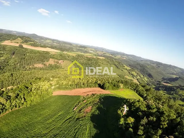 Sítio com 282000m² 2 quartos e 1 banheiro, à venda, no bairro Interior em Ipumirim