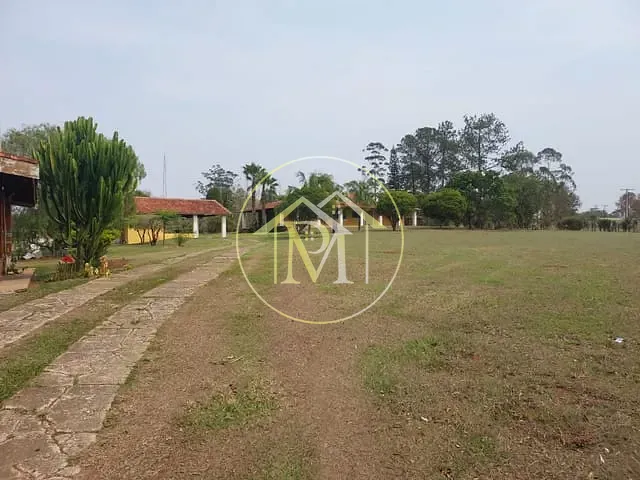 Sítio com 60500m² 4 quartos e 5 banheiros, à venda, no bairro Centro em Cesário Lange