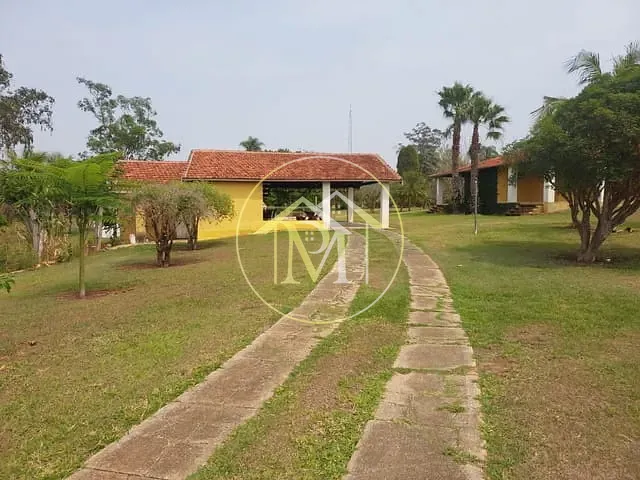 Sítio com 60500m² 4 quartos e 5 banheiros, à venda, no bairro Centro em Cesário Lange