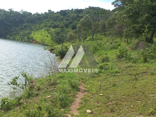 Sítio com 78000m², à venda, no bairro Zona Rural em Guapé