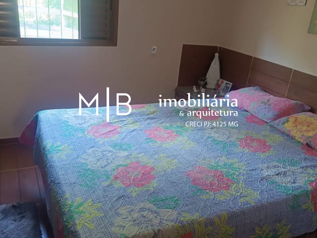 Sítio 2 quartos e 2 banheiros, à venda, no bairro RURAL em ITAMARATI DE MINAS
