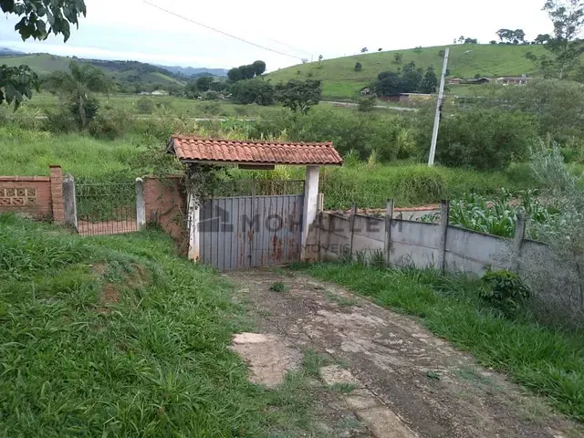 Sítio com 24000m² 3 quartos e 1 banheiro, à venda, no bairro Paulinho Paixão em Pedralva