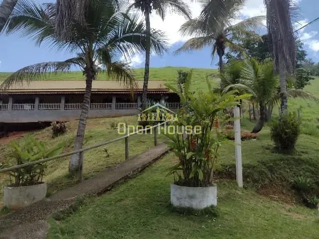 Sítio com 100000m² 4 quartos e 3 banheiros, à venda, no bairro São João em Barra do Piraí