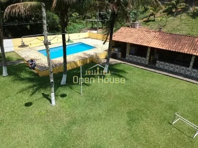 Sítio com 100000m² 4 quartos e 3 banheiros, à venda, no bairro São João em Barra do Piraí