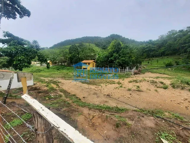 Sítio 2 quartos e 3 banheiros, à venda, no bairro Silvado em Maricá