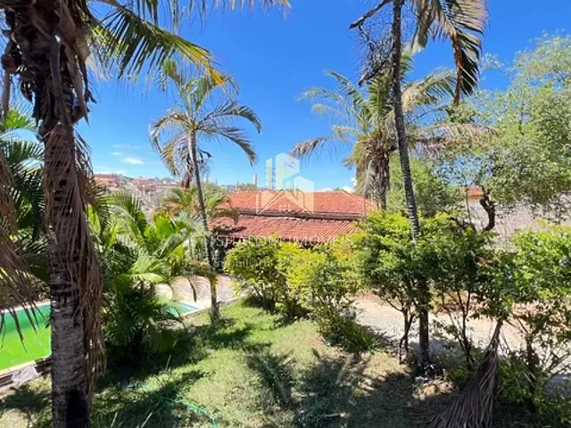 Sítio com 2225m² 3 quartos e 2 banheiros, à venda, no bairro Chácara Novo Horizonte em Contagem