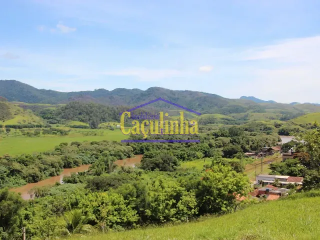 Sítio com 15m², à venda, no bairro Barão em Vassouras