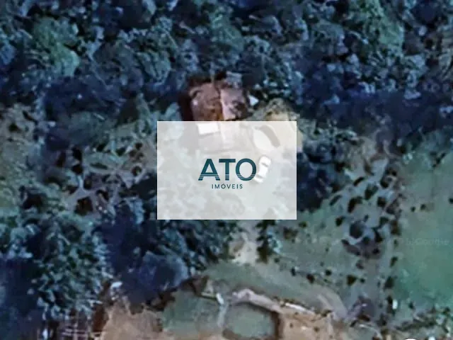 Sítio com 5000m² 2 quartos e 1 banheiro, à venda, no bairro Itinga em Tijucas