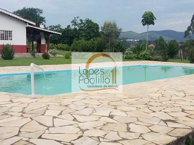 Sítio com 33m² 3 quartos e 5 banheiros, à venda, no bairro Jardim Vista Alegre em Piracaia