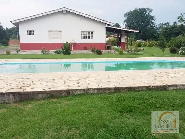 Sítio com 33m² 3 quartos e 5 banheiros, à venda, no bairro Jardim Vista Alegre em Piracaia