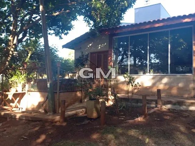 Sítio com 30000m² 2 quartos e 2 banheiros, à venda, no bairro zona rural em Cravinhos