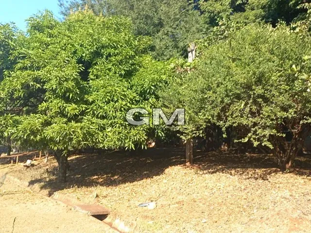 Sítio com 30000m² 2 quartos e 2 banheiros, à venda, no bairro zona rural em Cravinhos