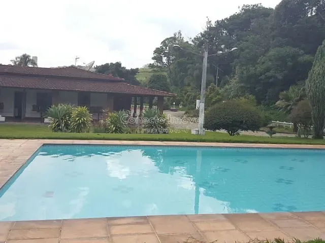 Sítio com 160265m² 10 quartos e 6 banheiros, à venda, no bairro Área Rural de Bragança Paulista em Bragança Paulista