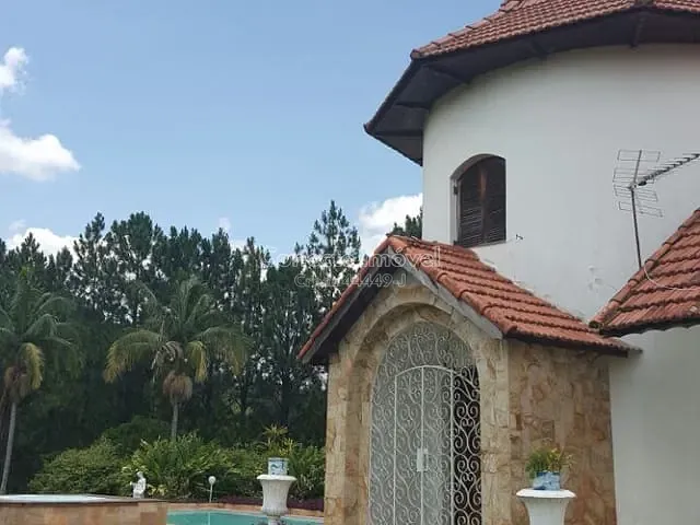 Sítio com 160265m² 10 quartos e 6 banheiros, à venda, no bairro Área Rural de Bragança Paulista em Bragança Paulista
