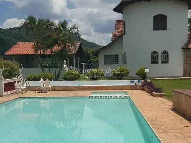 Sítio com 160265m² 10 quartos e 6 banheiros, à venda, no bairro Área Rural de Bragança Paulista em Bragança Paulista