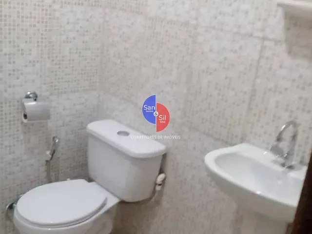 Sítio com 5350m² 3 quartos e 2 banheiros, à venda, no bairro Praia do Imperador (Praia de Mauá) em Magé