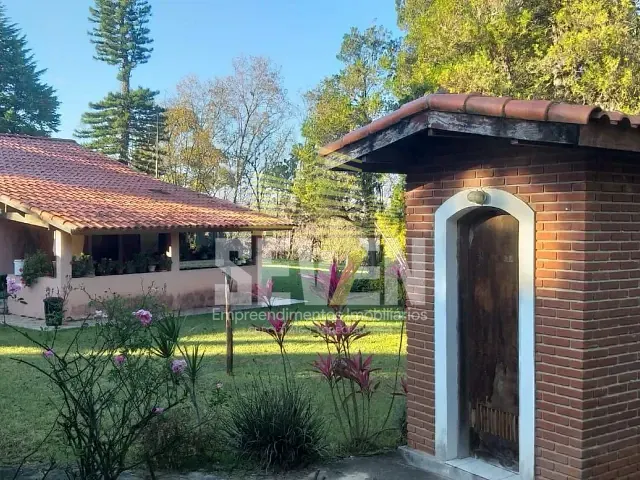 Sítio com 36300m², à venda, no bairro Sarapui de Cima em Piedade