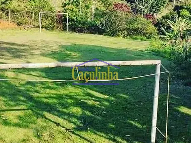 Sítio com 6000m², à venda, no bairro Ipiabas em Barra do Piraí