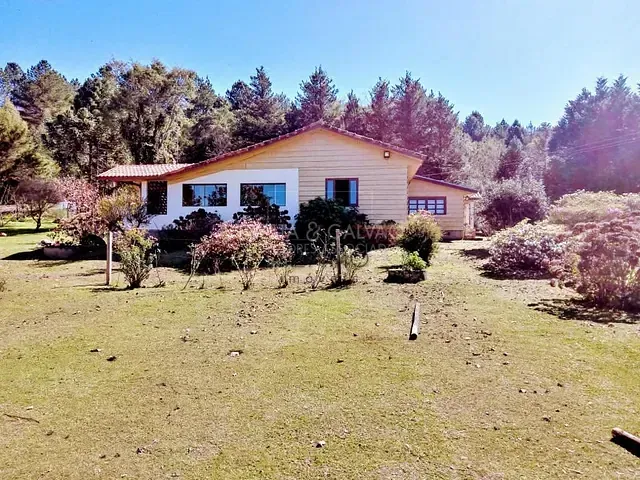 Sítio 4 quartos e 3 banheiros, à venda, no bairro Não informado em Agudos Do Sul