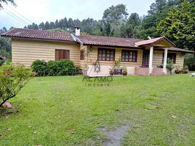 Sítio 4 quartos e 3 banheiros, à venda, no bairro Não informado em Agudos Do Sul