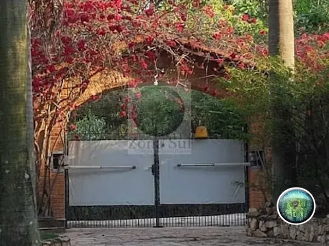 Sítio com 2300m², à venda, no bairro Figueiras em Alumínio