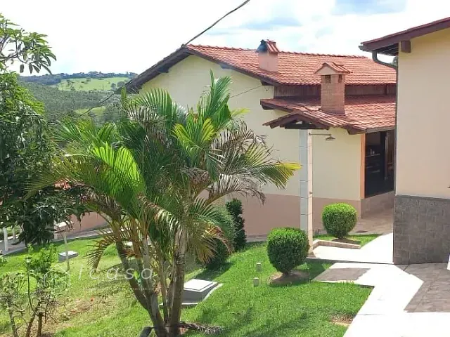 Sítio com 170000m² 3 quartos e 3 banheiros, à venda, no bairro Zona Rural em Baependi