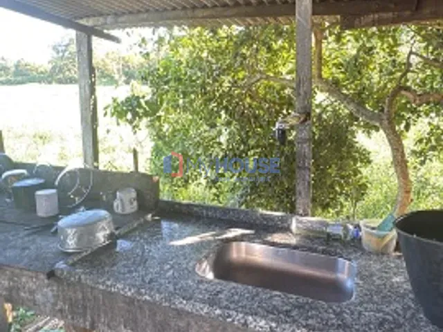 Sítio com 110000m² 1 quarto e 1 banheiro, à venda, no bairro Rural em Canavieiras