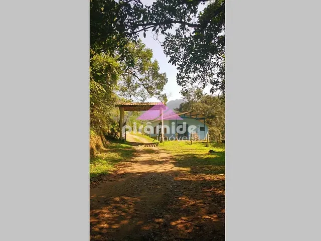 Sítio com 242000m² 6 quartos e 6 banheiros, à venda, no bairro Horto (Morro das Moças) em Ubatuba