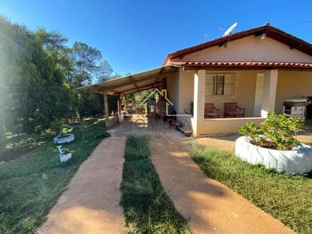Sítio com 5000m² 2 quartos e 1 banheiro, à venda, no bairro Zona Rural em Juruaia