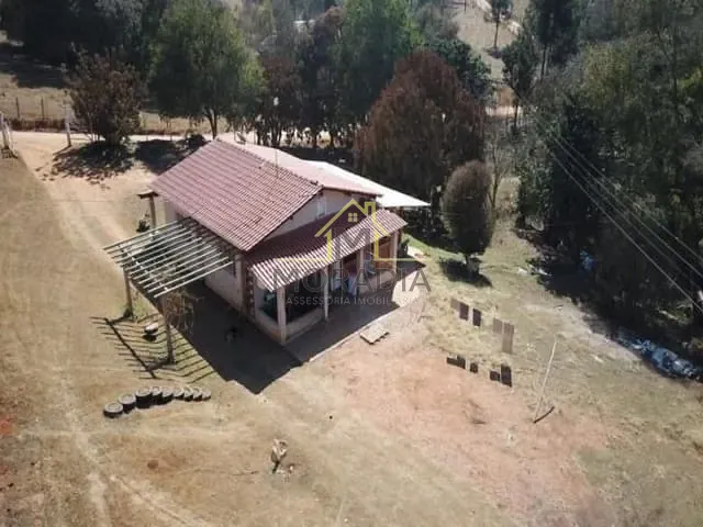 Sítio com 5000m² 2 quartos e 1 banheiro, à venda, no bairro Zona Rural em Juruaia
