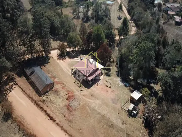 Sítio com 5000m² 2 quartos e 1 banheiro, à venda, no bairro Zona Rural em Juruaia