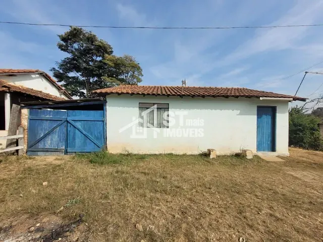 Sítio com 19000m² 3 quartos e 2 banheiros, à venda, no bairro Zona Rural em Andradas