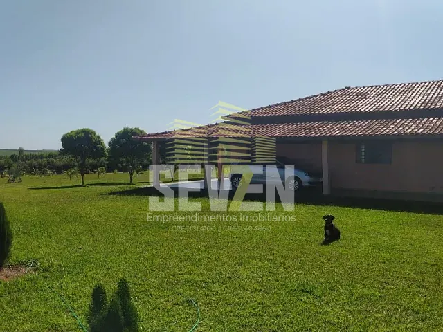 Sítio com 24200m² 3 quartos e 2 banheiros, à venda, no bairro Tibiriça em Bauru