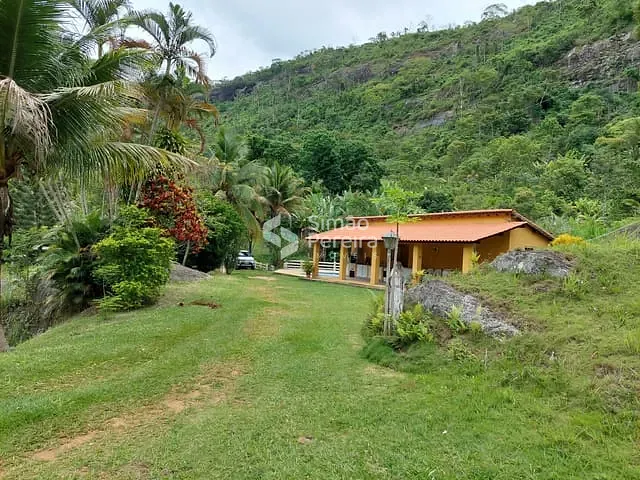 Sítio com 434600m² 17 quartos e 9 banheiros, à venda, no bairro Esperança em Chiador