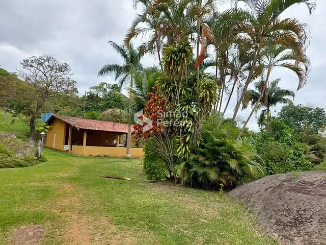 Sítio com 434600m² 17 quartos e 9 banheiros, à venda, no bairro Esperança em Chiador