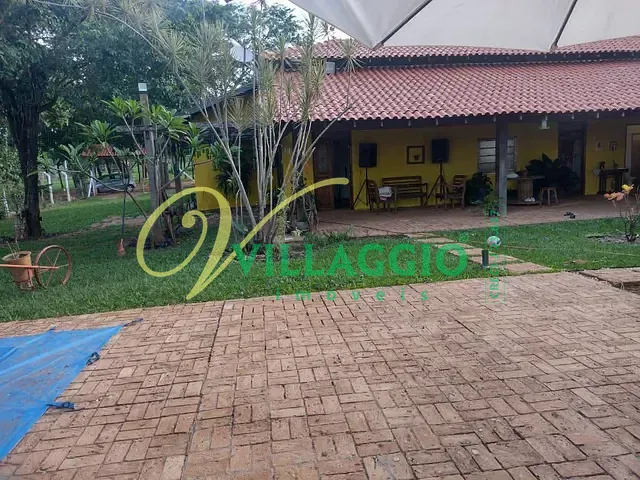 Sítio com 24000m² 3 quartos e 5 banheiros, à venda, no bairro Centro em Bady Bassitt