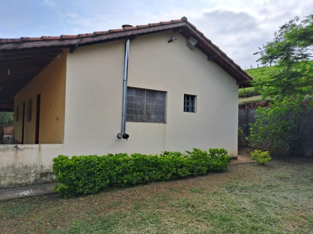 Sítio com 12000m² 3 quartos e 2 banheiros, à venda, no bairro Anhumas  em Anhumas