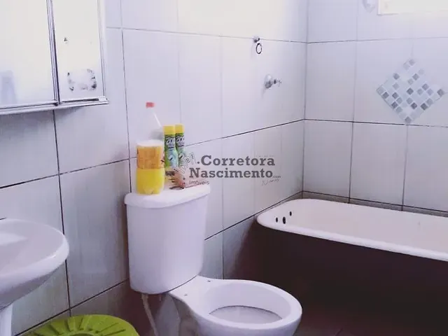Sítio com 1000m² 1 quarto e 1 banheiro, à venda, no bairro Luiz Carlos em Guararema